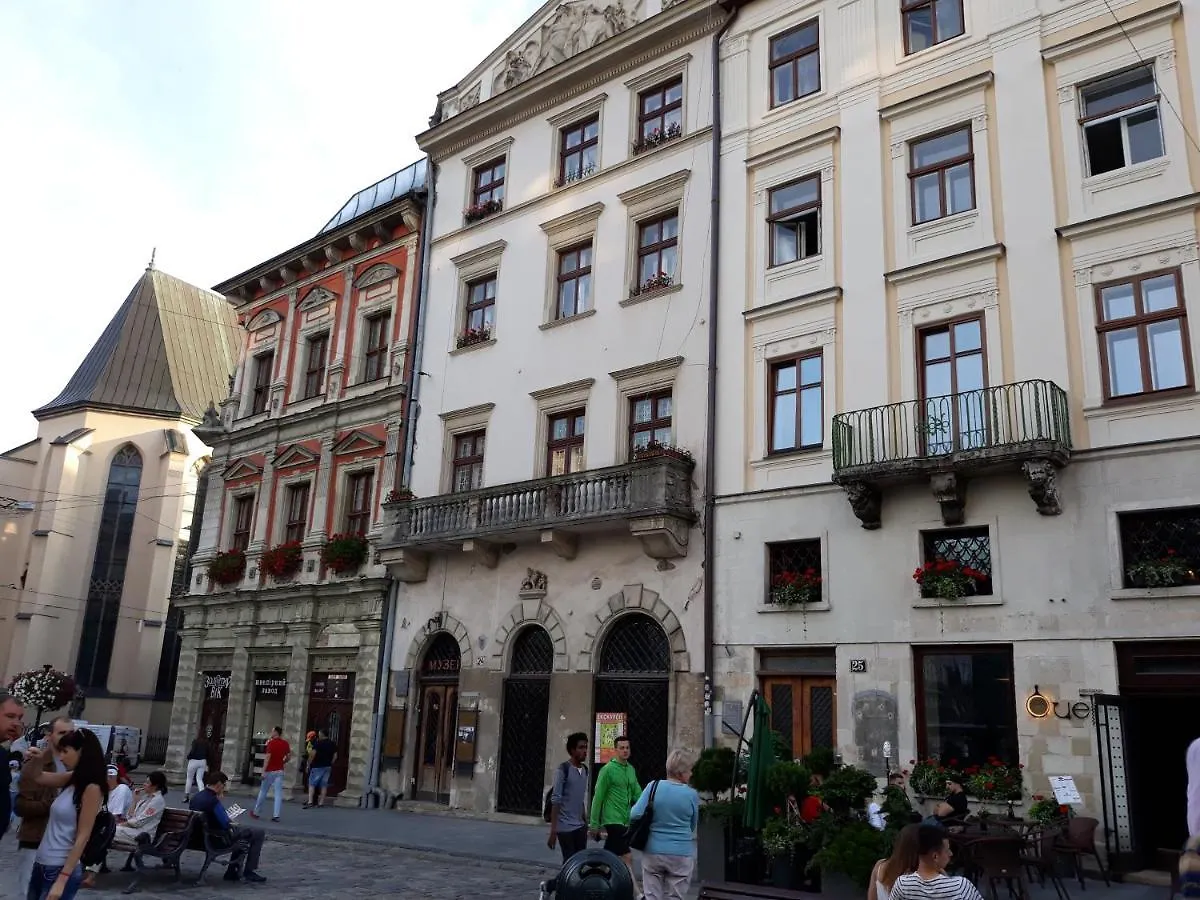 Апартаменты Rynok 25 Deluxe Lviv Center